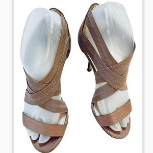 Michael Kors Strappy Sandals High Heels Womens 5M beige Snake skin texture.